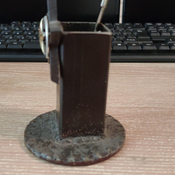 Desk Iron Square Tubing Pen/Pencil Holder - Picture 2 of 7